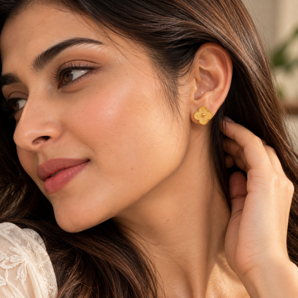 Floral Sunburst Anti-Tarnish Stud Earrings for Women | ZELVÉE